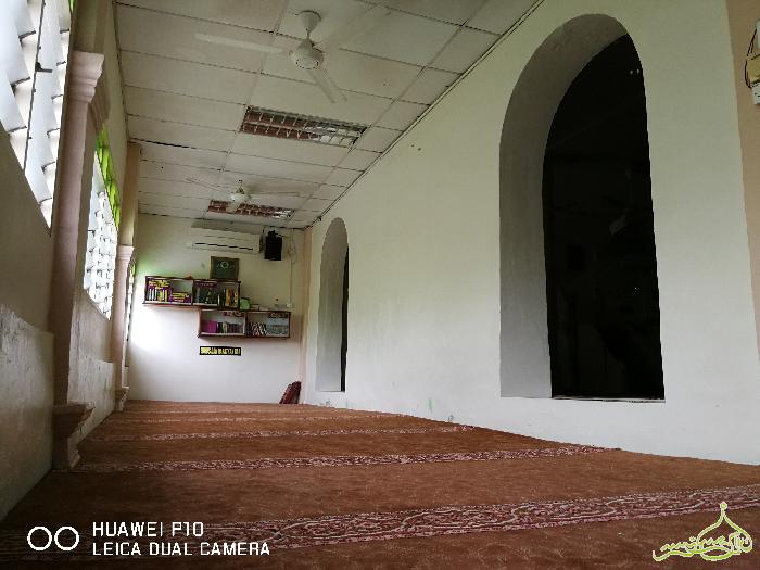 Masjid Batu Uban